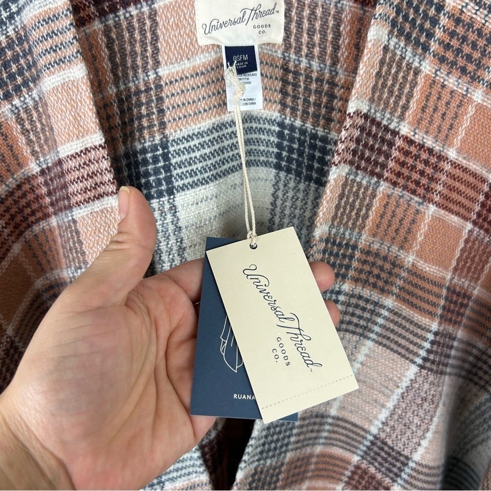 NWT Universal Thread Ruana poncho - Picture 9 of 13